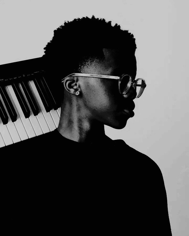W4DE Hey You, Sibusiso Mp3 Download